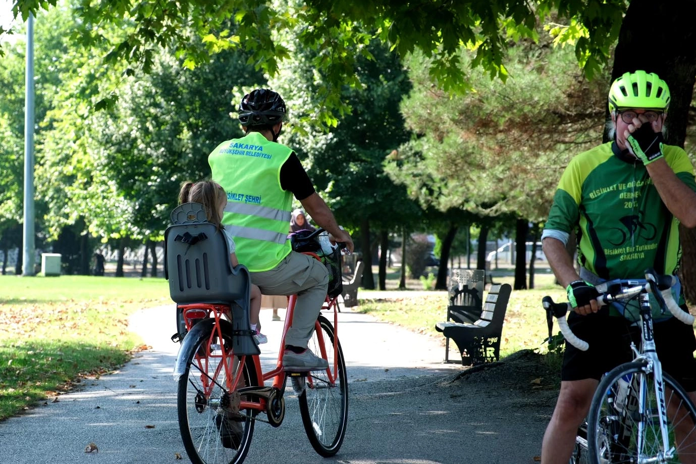 Sakarya'da pedallar dostluğa döndü