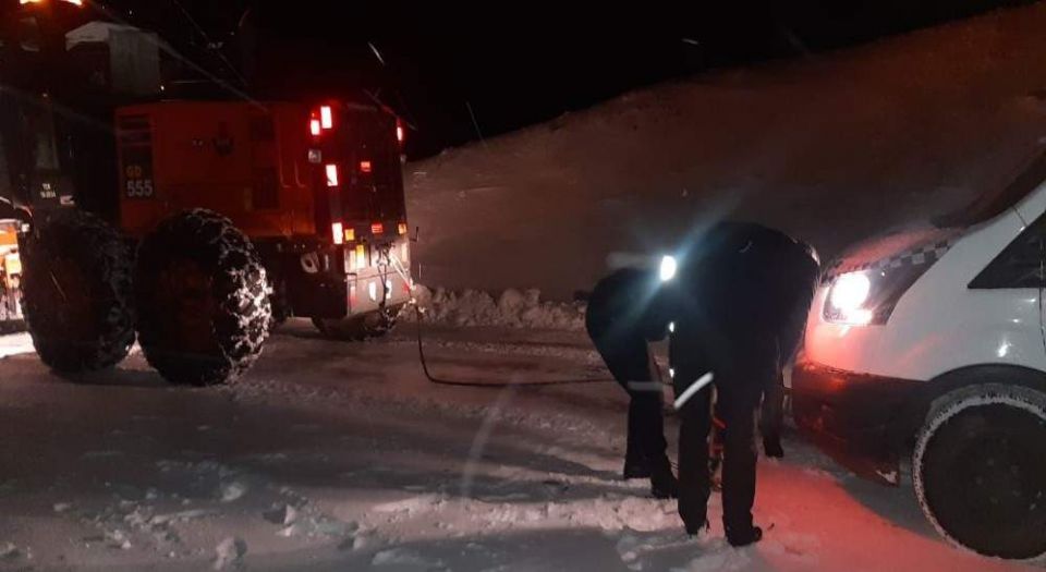 Siirt'te donmak üzere olan keçiler kurtarıldı