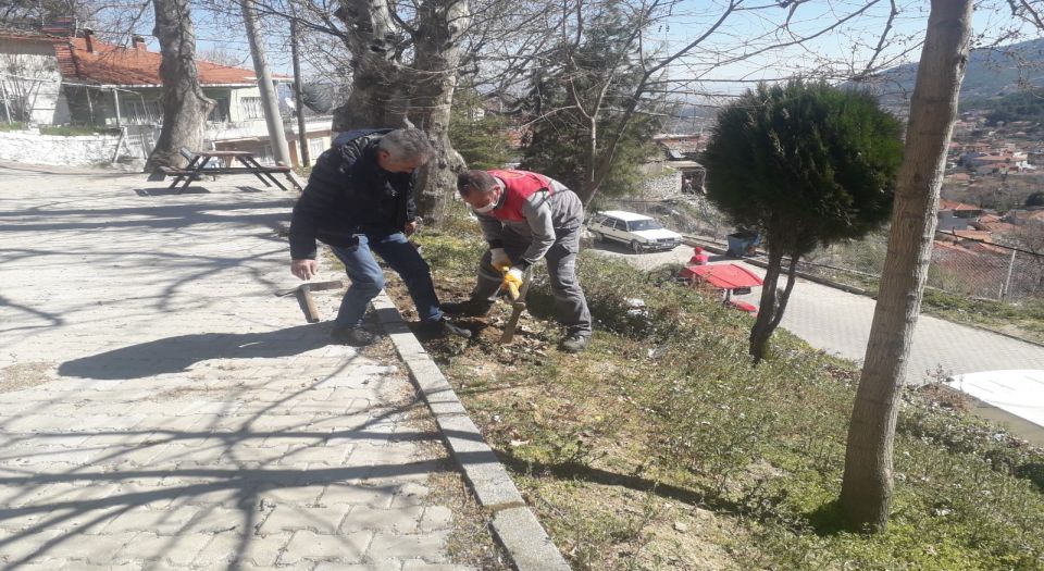 Buldan Belediyesi’nden ağaçlandırma çalışmaları