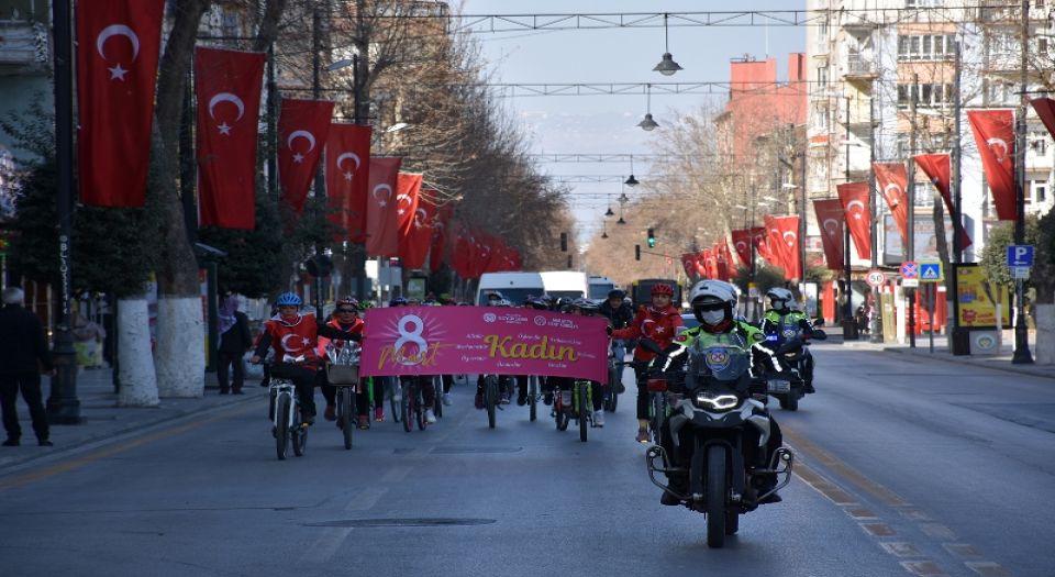 Malatya'da kadınlar pedal çevirdi