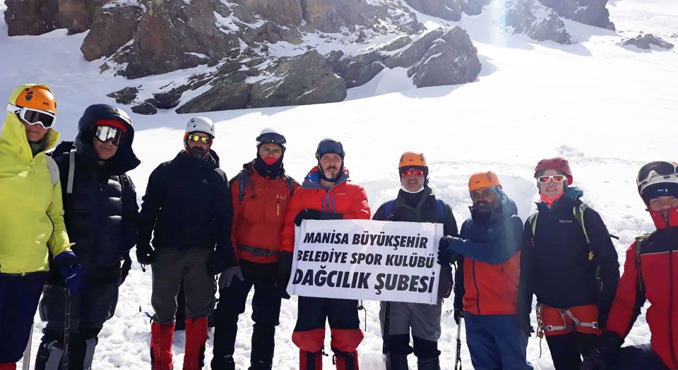 Erciyes'in zirvesinde eğitime katıldılar