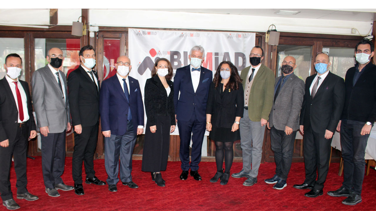 BUMİAD'da Şaban Bozdemir güven tazeledi