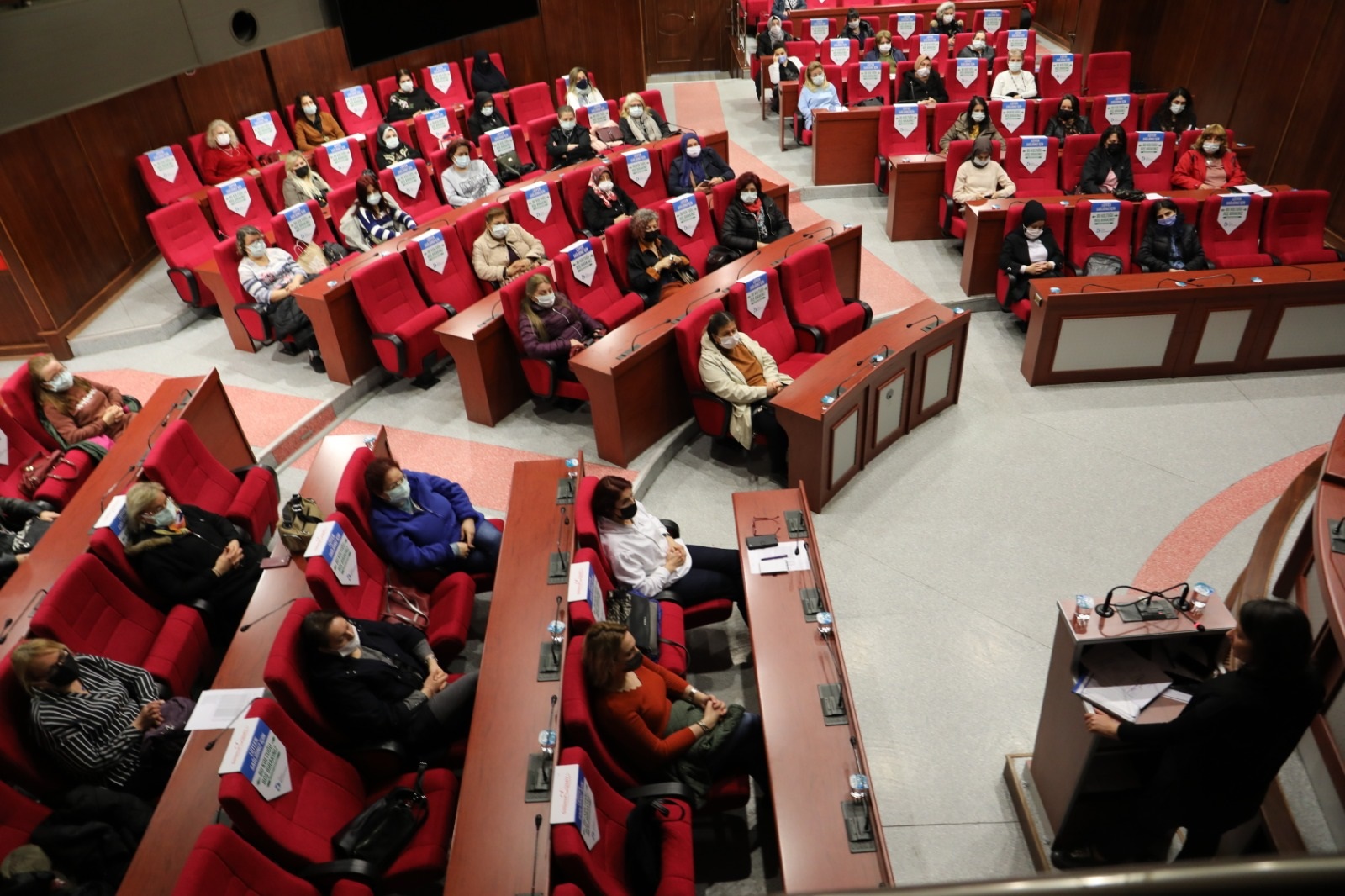 İzmitli kadın girişimcilerden ilk toplantı