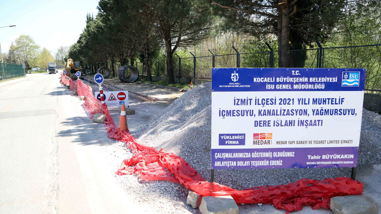 Kocaeli İzmit'te 13 mahallede altyapı çalışmaları başladı