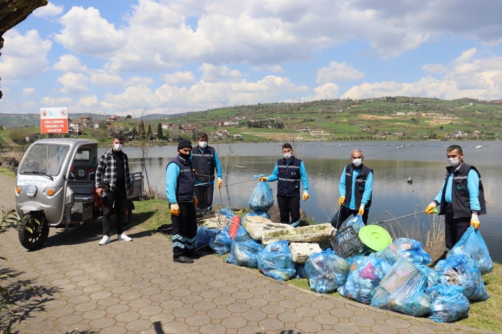 İzmit Gölkay Park'ta bahar temizliği