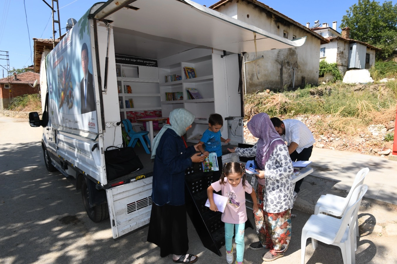 Bursa Osmangazi'de Gezici Kütüphane çok sevildi