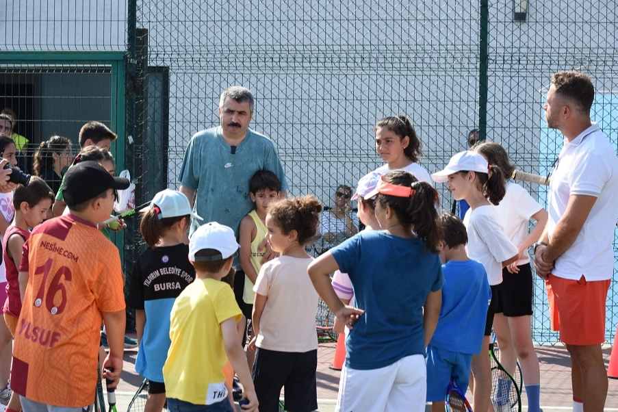 Bursa Yıldırım'a yeni tenis kortu müjdesi