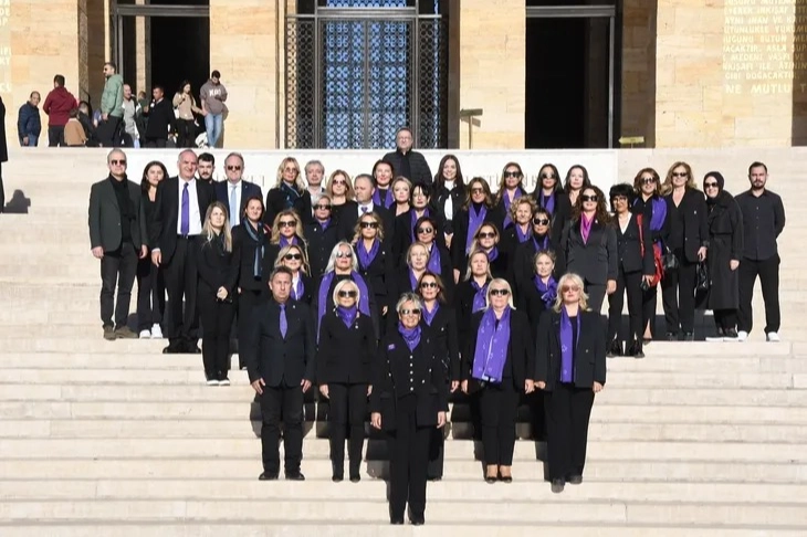 BUSADER'den Ata’nın huzurunda Cumhuriyete sahip çıkma sözü