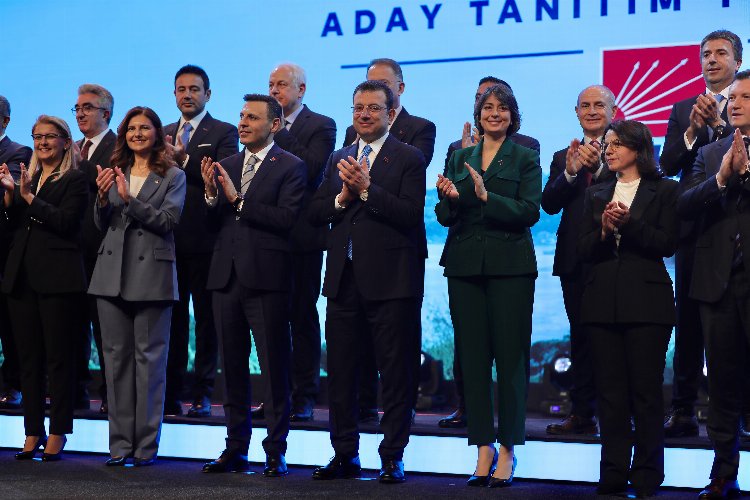 CHP İstanbul'da ilçe adaylarını tanıttı