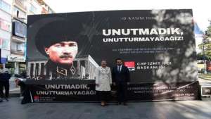 CHP İzmit İlçe ve İzmit Belediyesi Cumhuriyetimizin Kurucusu Başkomutan Gazi Mustafa Kemal Atatürk Anlamlı Törenlerle Anıldı