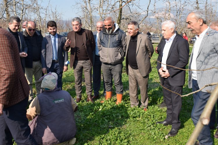 CHP'li Günaydın Bursa Gürsu'da üreticinin sesi oldu