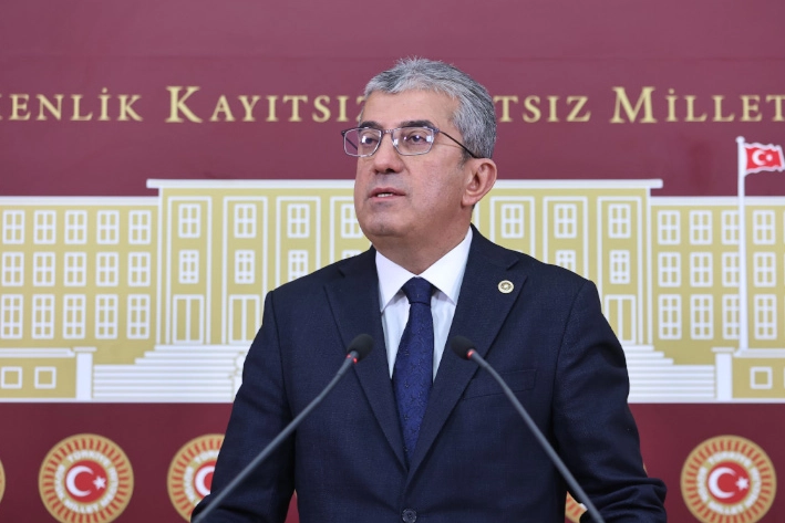 CHP'li Günaydın'dan gözaltı açıklaması: Davet etseniz gelmiyor mu?