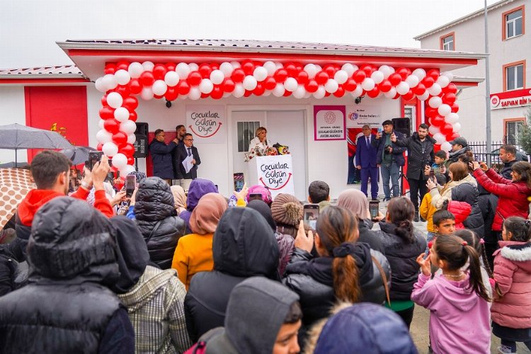 Çocuklar 51. anaokulu ile Adıyaman'da güldü