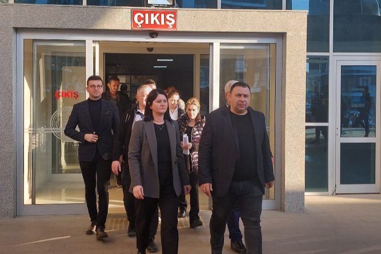 Edirne'de Ciravoğlu çekildi, Akın resmen CHP'nin adayı