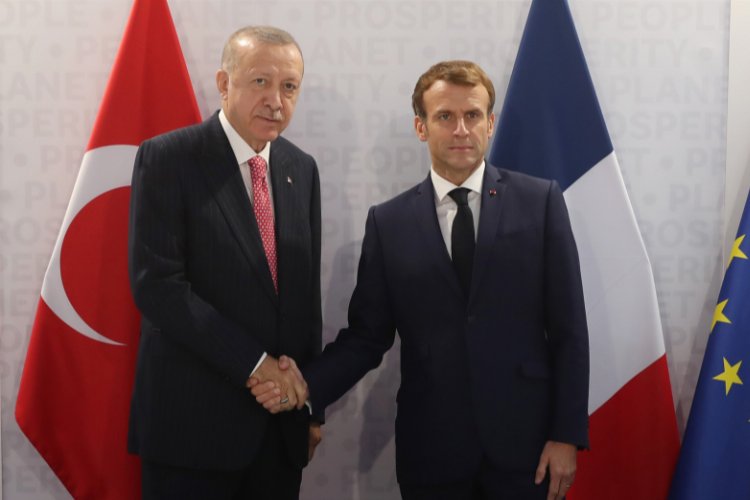 Erdoğan Macron'la görüştü