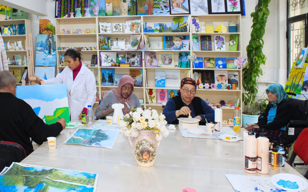 Gaziantep’in Yaşam Evi, sıcak yuva oluyor