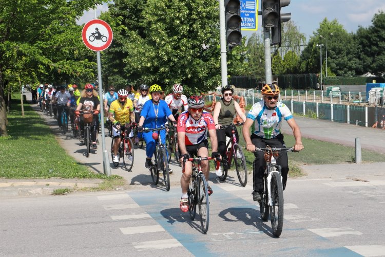 İzmit'te çevre için pedala kuvvet!