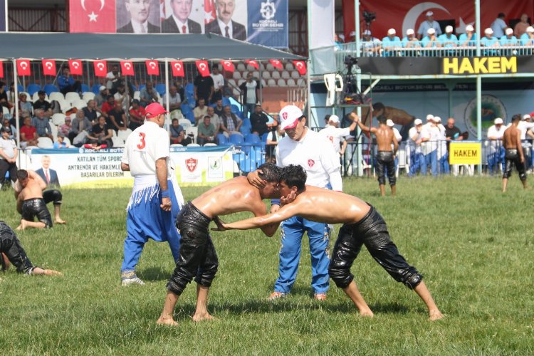 Kocaeli’de yiğitler er meydanına çıkıyor