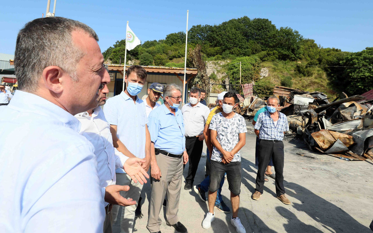 Kocaeli Kandıra Limanı’ndaki yangınzedelere Başkan Büyükakın’dan ziyaret