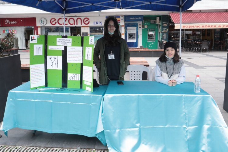 Kocaeli İzmit'te ortaokulu öğrencilerinden proje sergisi