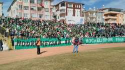 Kocaelispor taraftarı yerini aldı