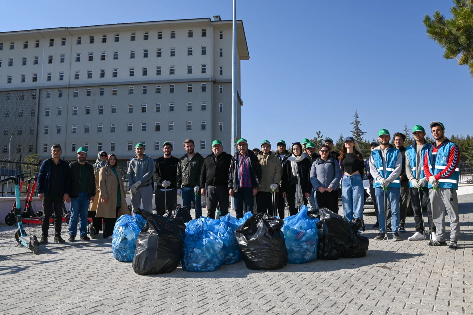 Konya Selçuklu'da temizlik seferberliği sürüyor