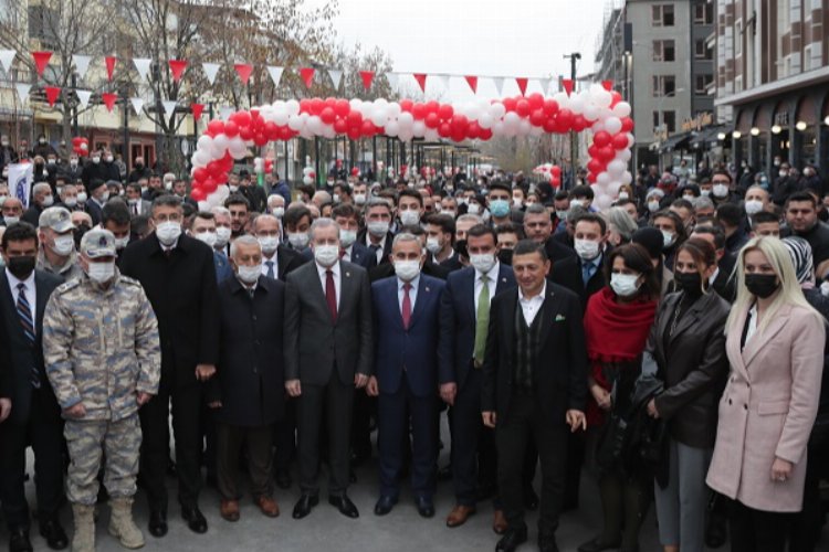 Kütahya'da görkemli açılış