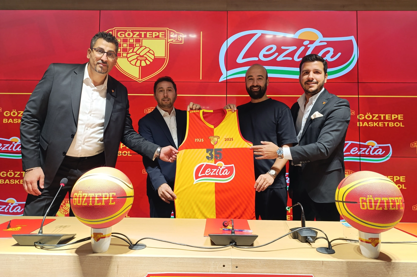 Lezita ve Göztepe Basketbol sponsorluk anlaşması imzaladı