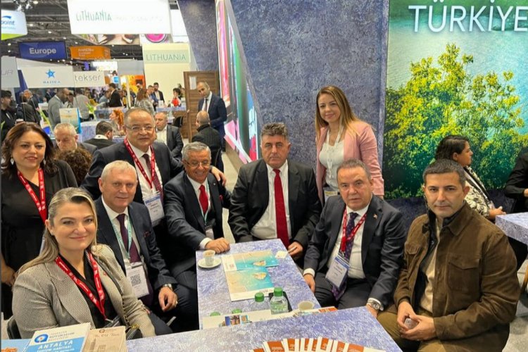 Londra Turizm Fuarında Antalya’yı tanıttılar