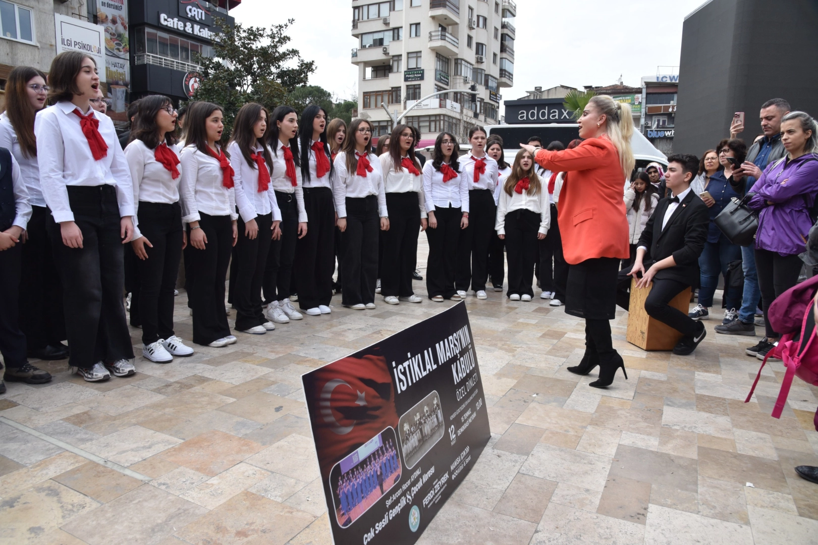 Manisa'da 12 Mart'a özel dinleti