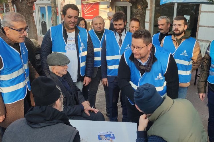 'Mavi Yelekliler' Bursa'da Görükle sakinleriyle buluştu