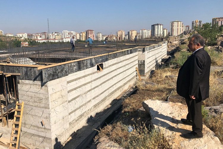 Mehmet Altun Eğitim Kompleksi'nde okullar yükseliyor