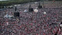 Miting için çelişkili rakamlar