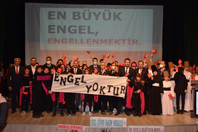 Niğde'de engelli bireylerin gösterileri büyük beğeni topladı 