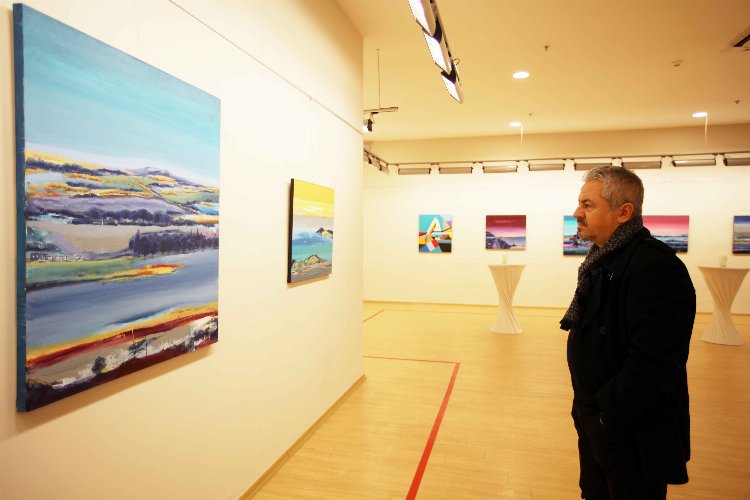 Ressam Ziver Kaplan'dan 'Dinginlik' sergisi