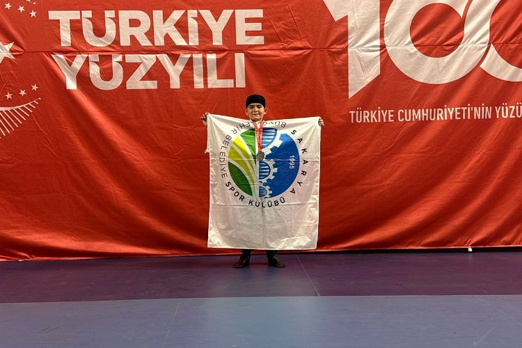 Sakarya'nın minik sporcusundan derece geldi