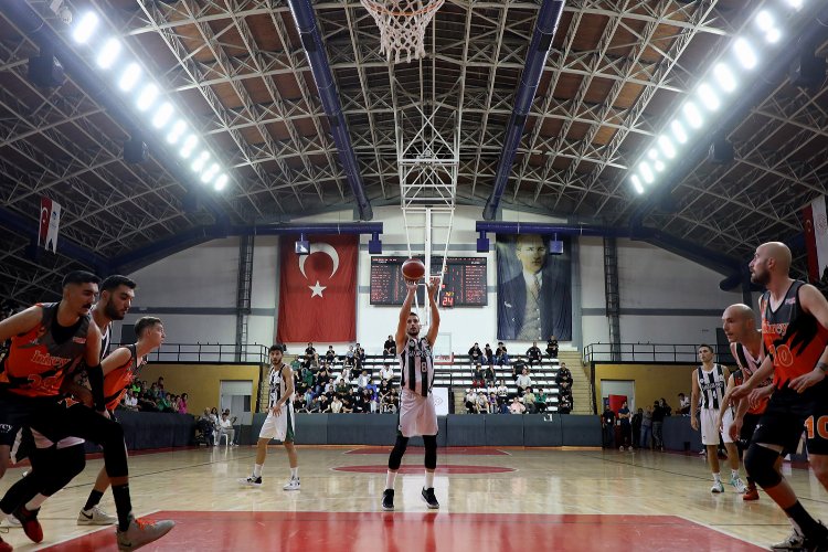 Sakarya potada ikinci yarıya galibiyetle başladı