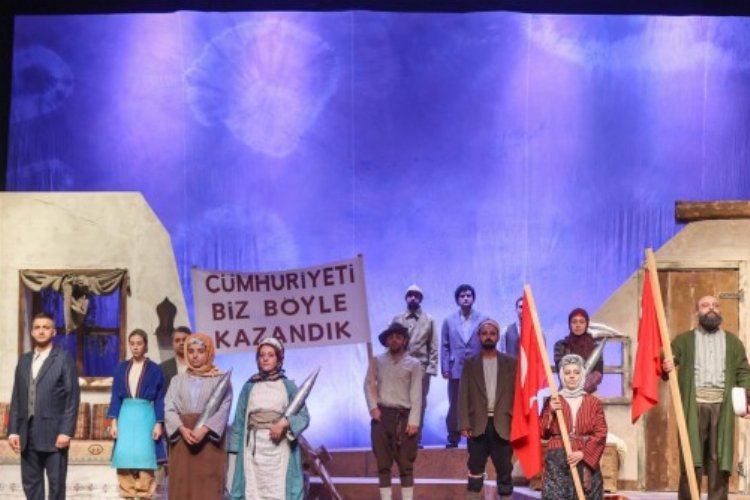 Şehir Tiyatrosu İstanbul'dan ödülle döndü