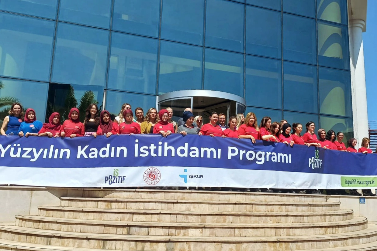 ÜÇGE'den 'İş'te Kadın İş'te Güç' projesi