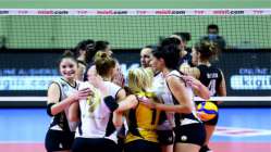 VakıfBank'ın ligde bileği bükülmüyor