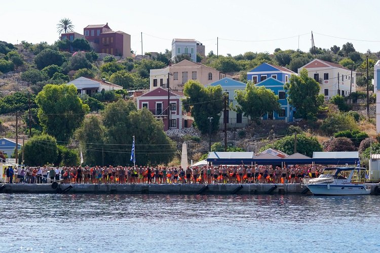 Yunanistan’dan Türkiye’ye en güzel yüzme yarışı