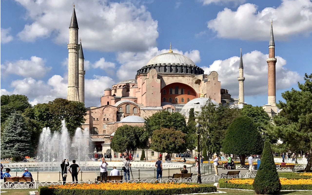 UNESCO’dan Ayasofya ve Kariye uyarısı!