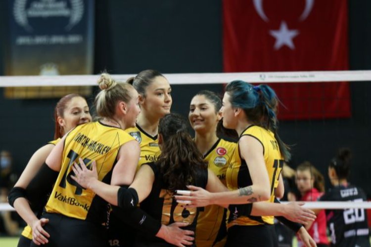 VakıfBank CEV Şampiyonlar Ligi'nde final için avantaj peşinde