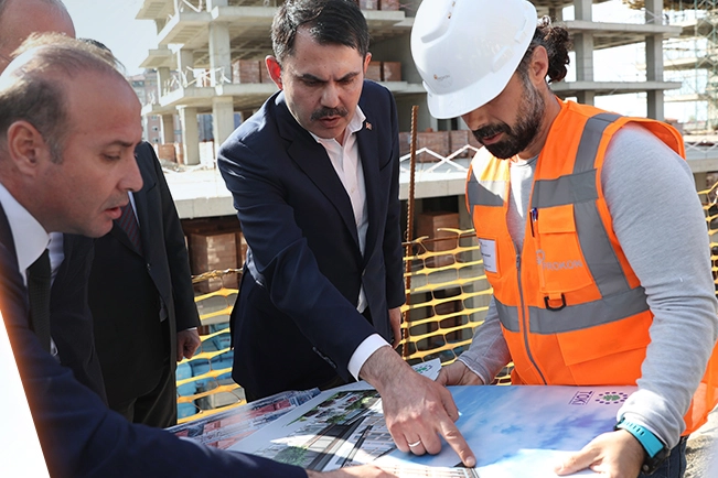 'Yarısı Bizden'de yeni dönem... Desteğin ayrıntılarını Bakan Kurum açıkladı