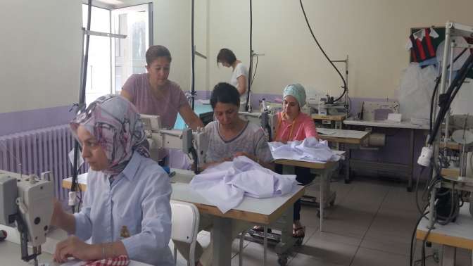 Yavuz Mesleki ve Teknik Anadolu Lisesi fabrika gibi çalışıyor