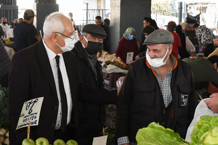 İzmir Karabağlar'da pazarcı esnafına ziyaret 