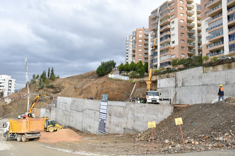 İzmir Narlıdere'de kentsel dönüşüm başladı 